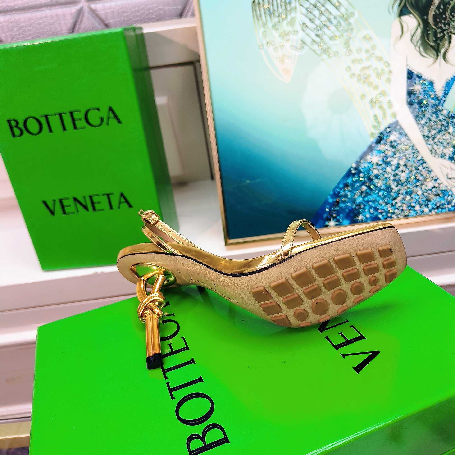 Bottega Veneta Gold Knot Gold Sandals Heels - DesignerGu
