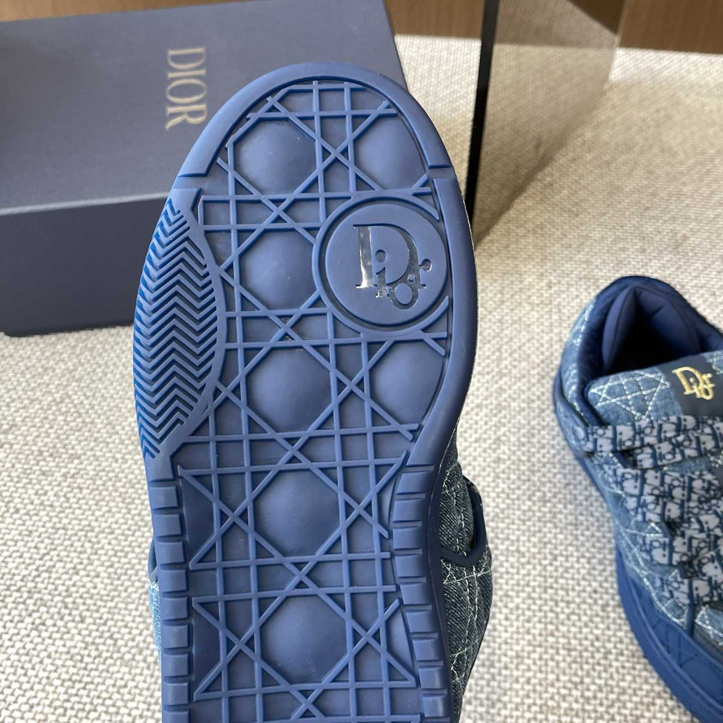 Dior B9S Skater Sneakers - DesignerGu