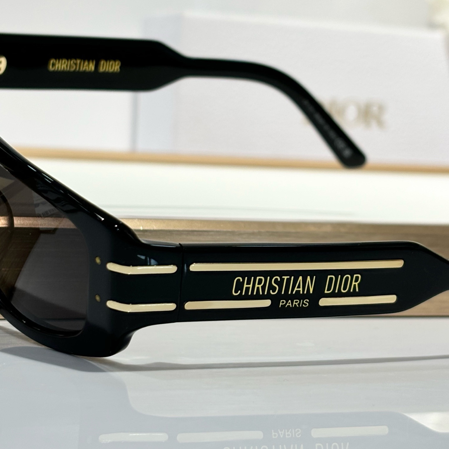 Dior Signature S9U Sunglasses  - DesignerGu