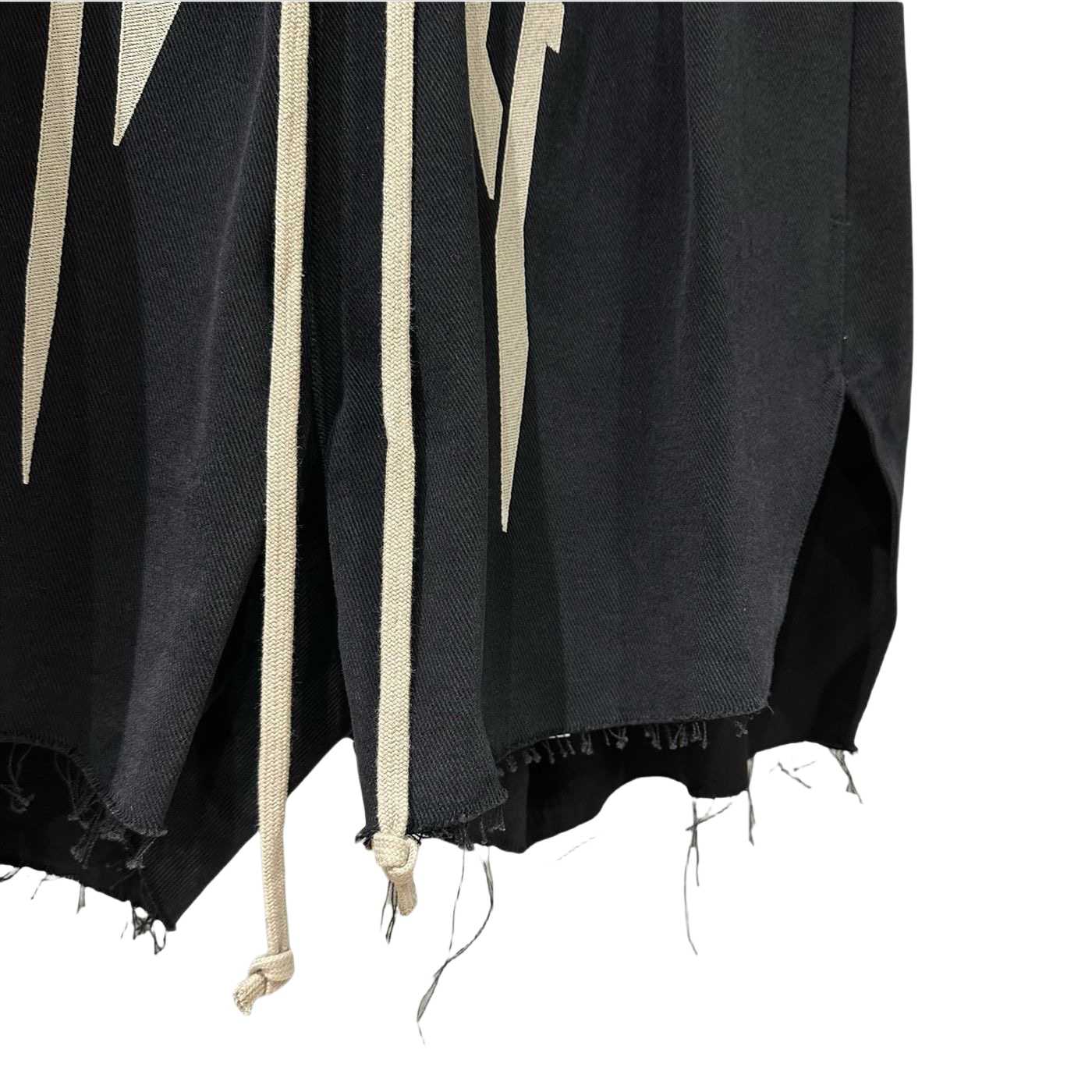 Rick Owens Embroidered Shorts - DesignerGu