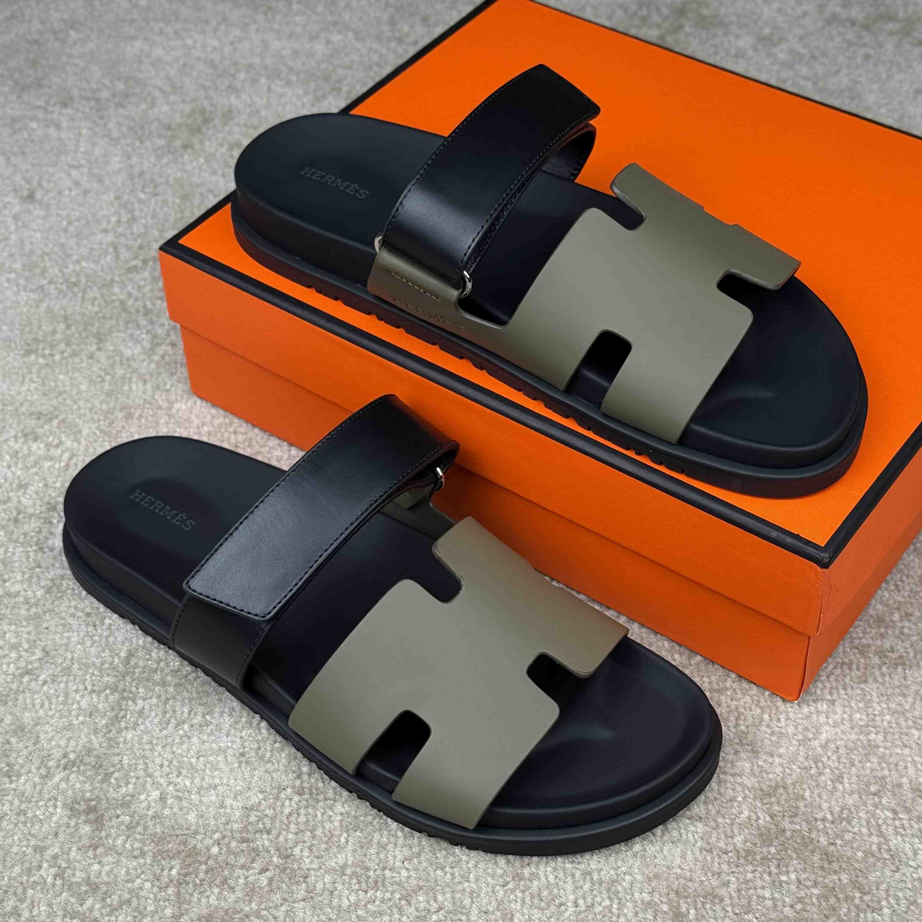 Hermes Chypre Sandal - DesignerGu