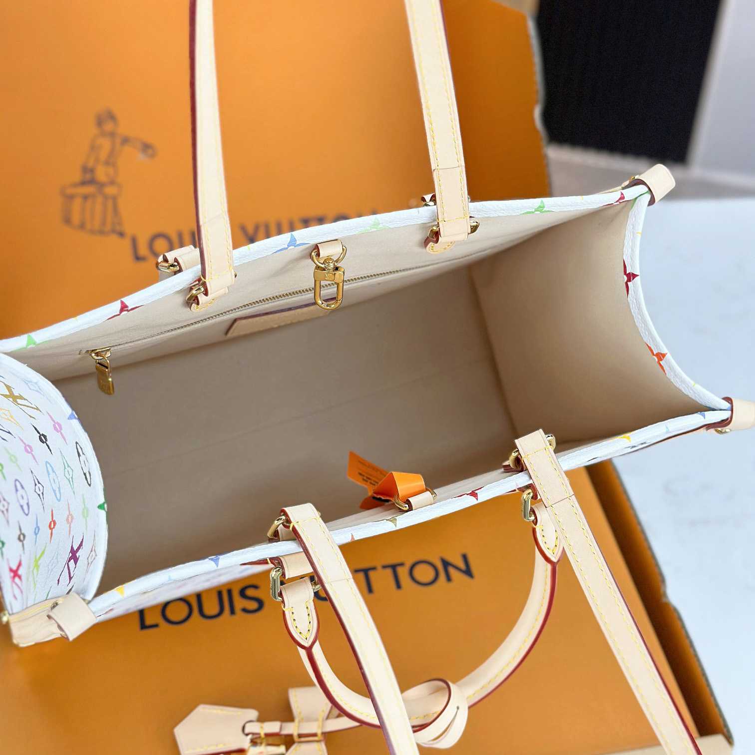Louis Vuitton LV x TM OnTheGo MM   M13079 - DesignerGu