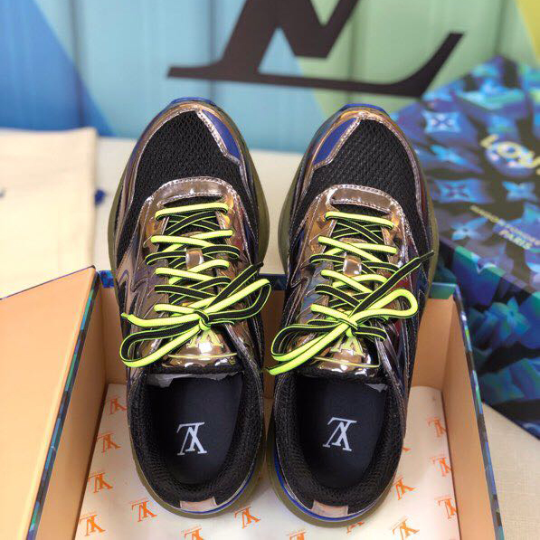 Louis Vuitton Trail Sneaker - 