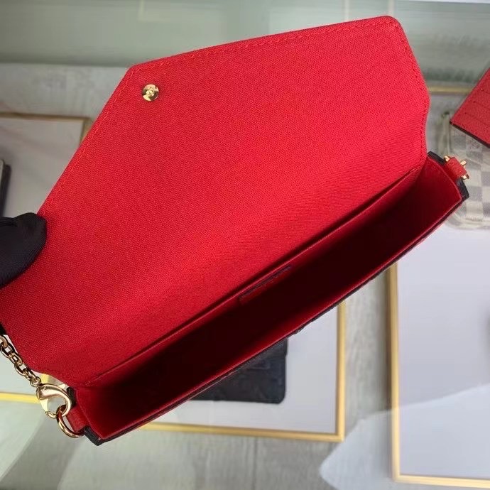 Louis Vuitton Monogram Shoulder Bag - 
