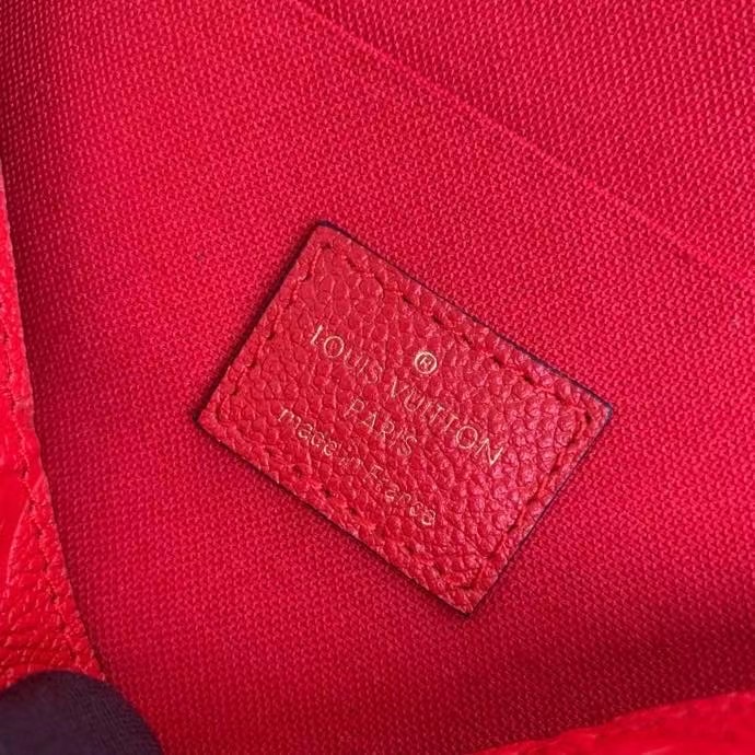 Louis Vuitton Monogram Shoulder Bag - 