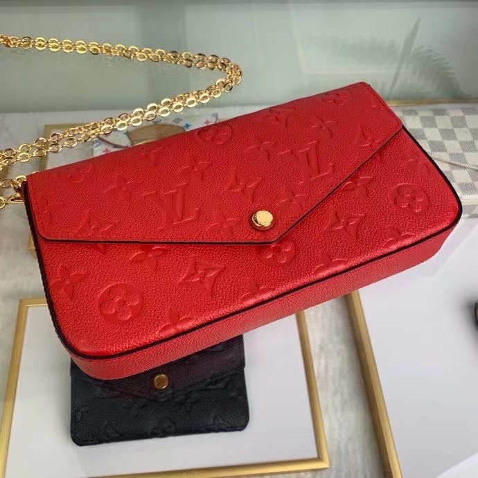 Louis Vuitton Monogram Shoulder Bag - 
