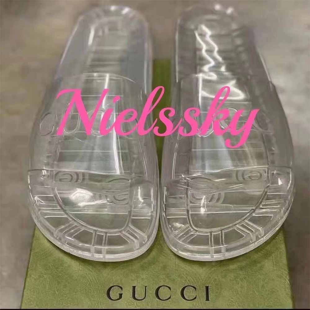 Gucci Men's Slide Sandal With GG Logo - 
