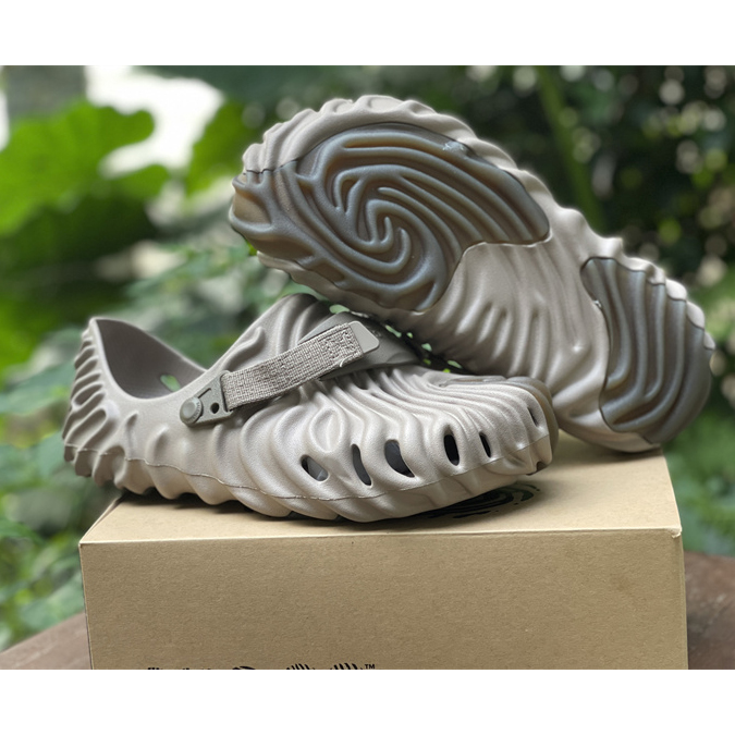 Salehe Bembury × CrocsPollex Clog "Cucumber"  - DesignerGu