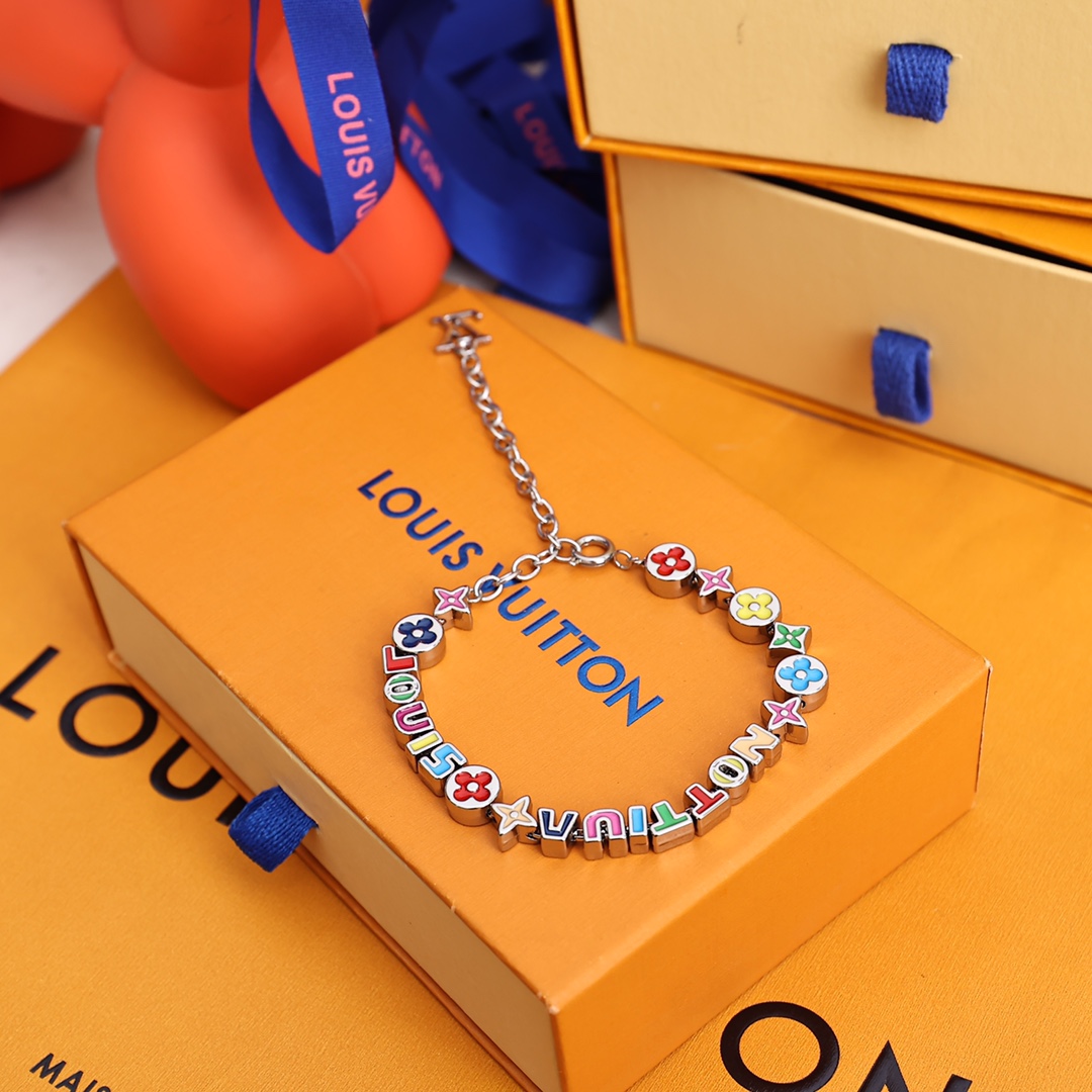 Louis Vuitton MP3282 Monogram Party Bracelet - DesignerGu