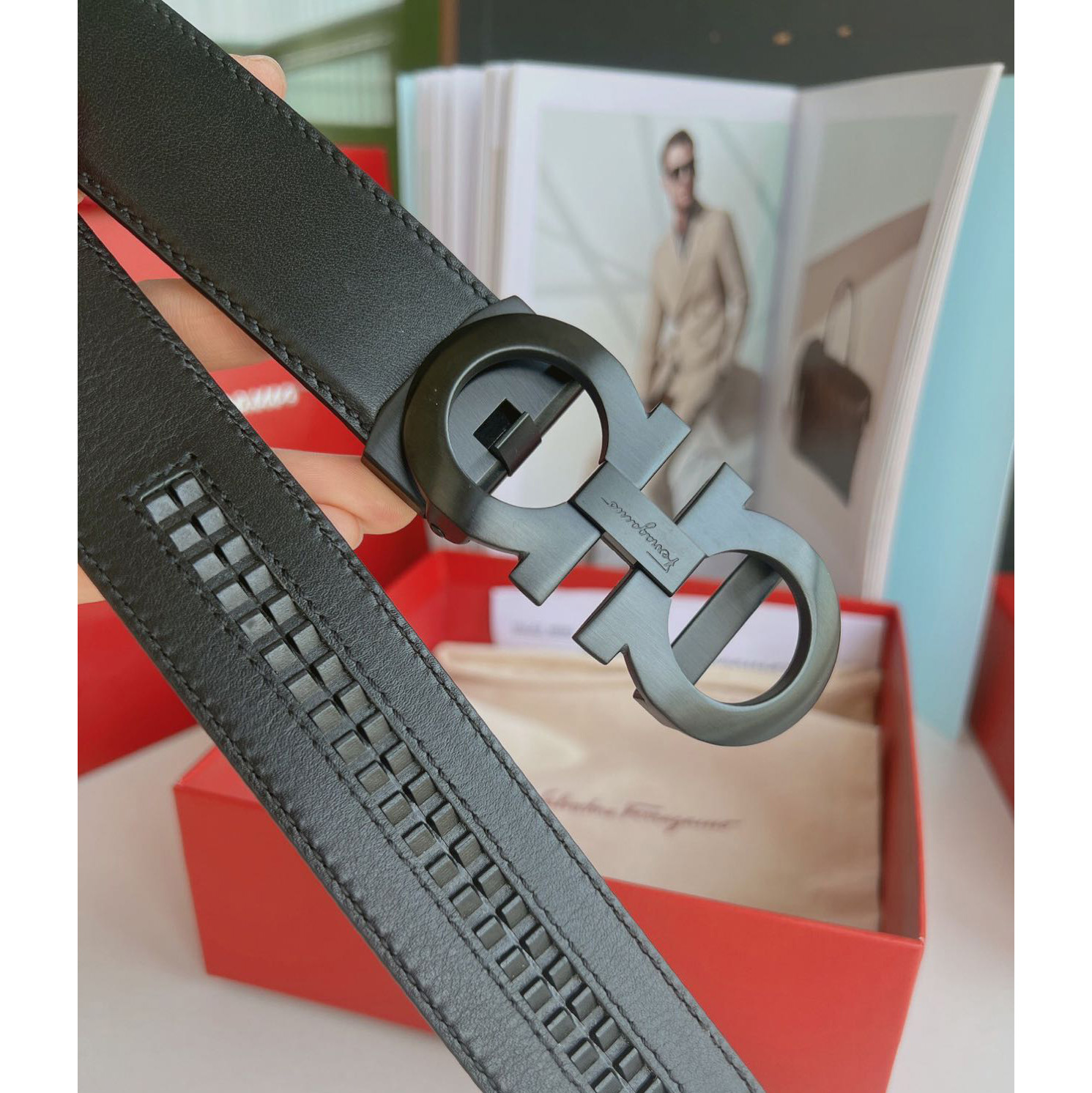 Ferragamo Black Leather Belt - 