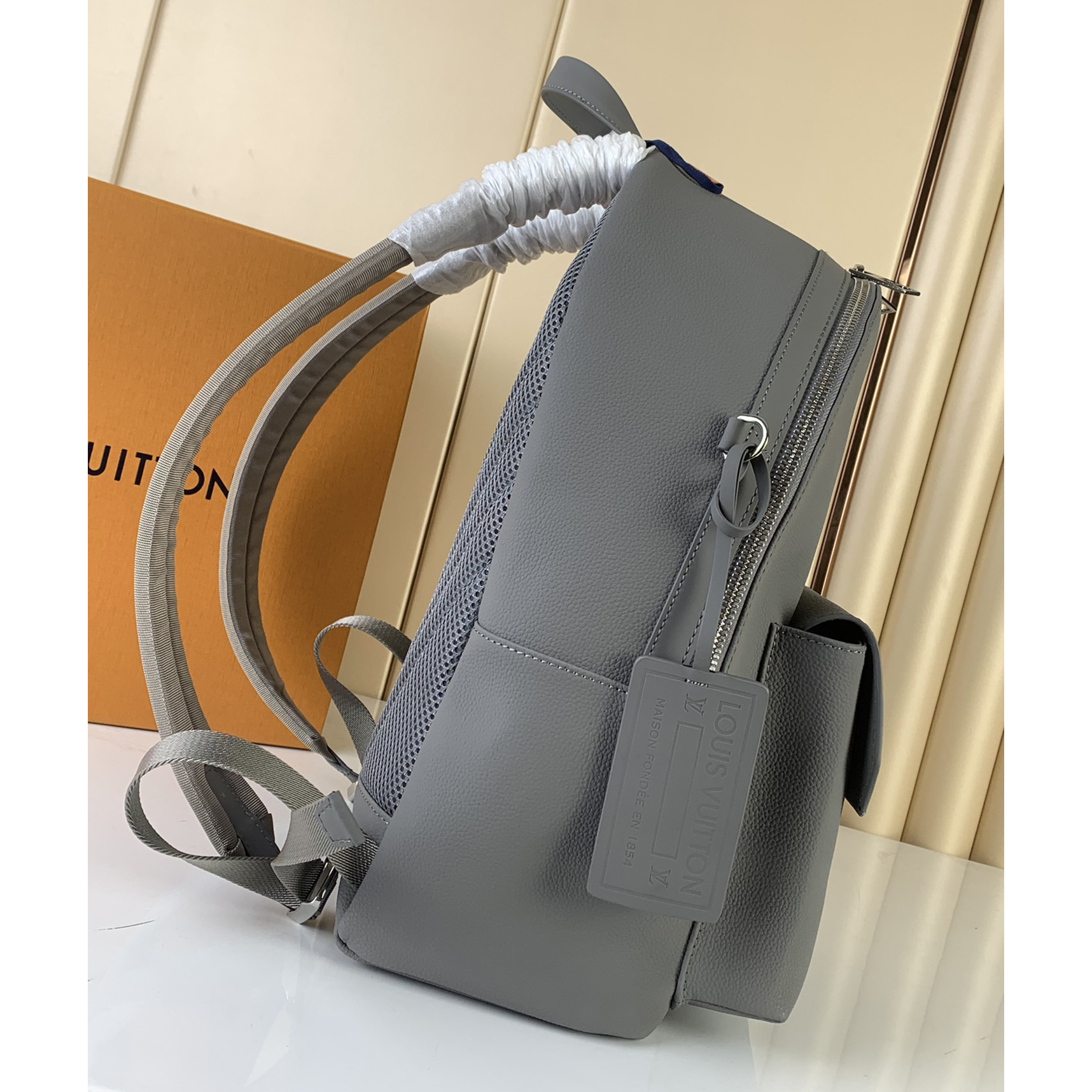 Louis Vuitton New Backpack(43-30-14cm)      M59325 - 