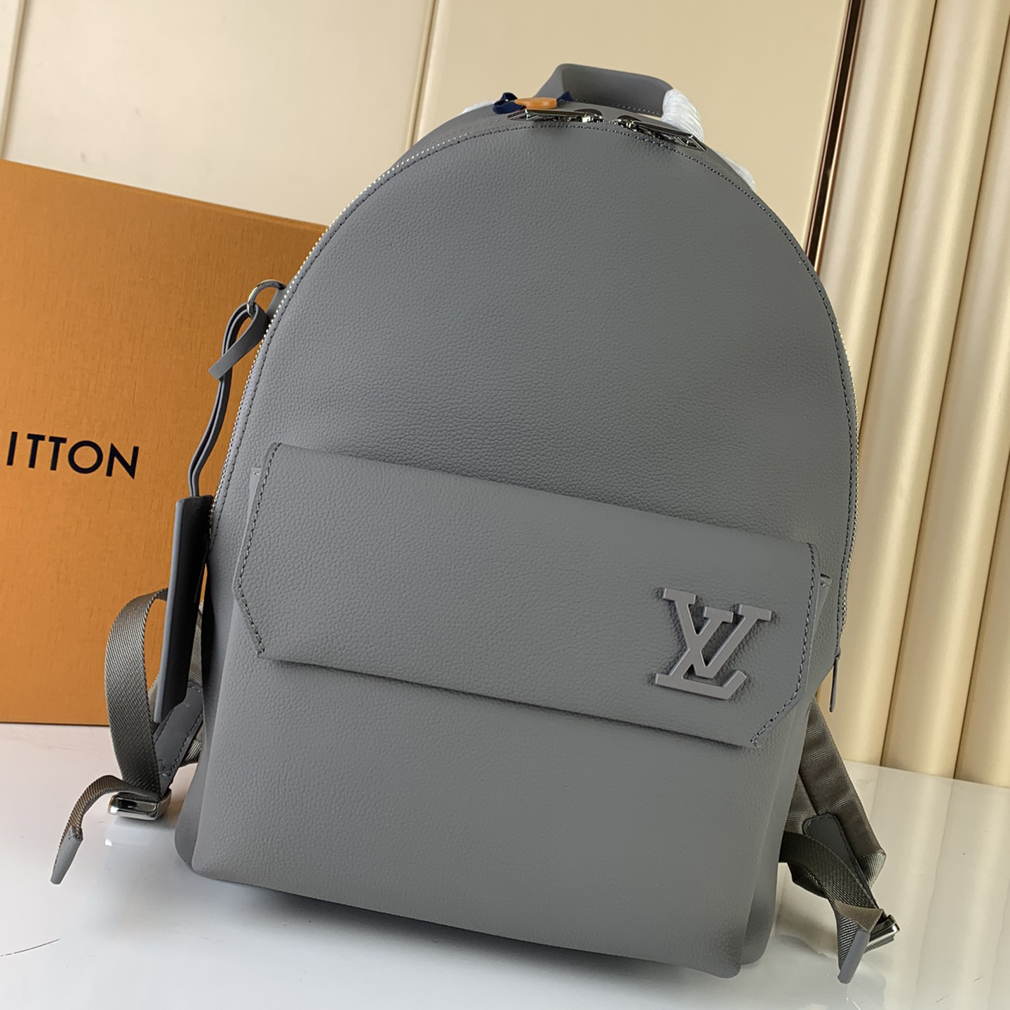 Louis Vuitton New Backpack(43-30-14cm)      M59325 - 