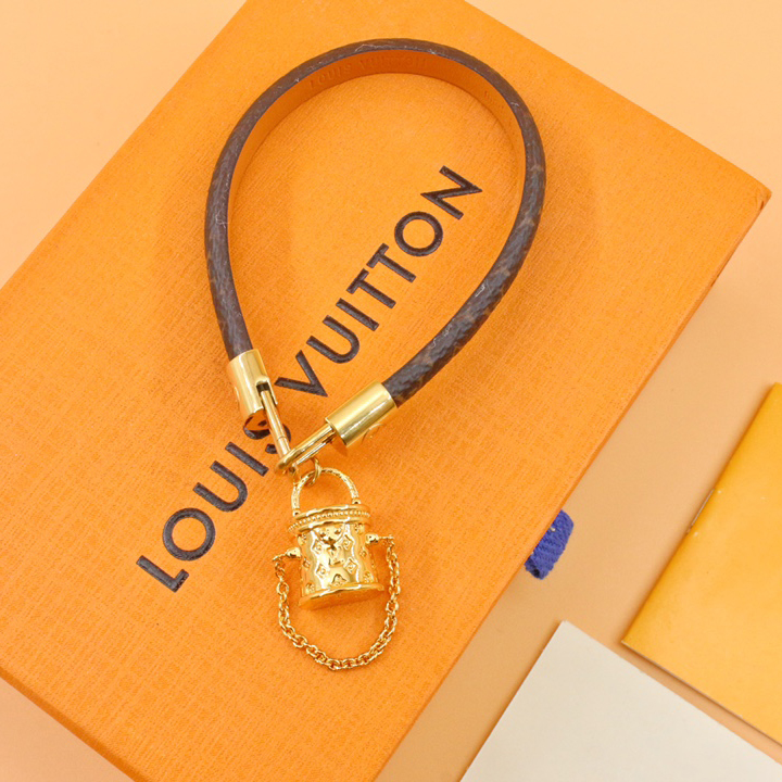 Louis Vuitton, Jewelry, Lv Cannes Bracelet Euc