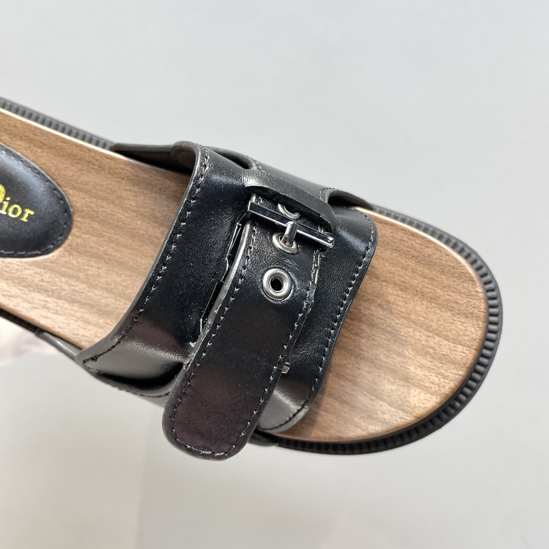 Dior Diorquake Strap Slide - 