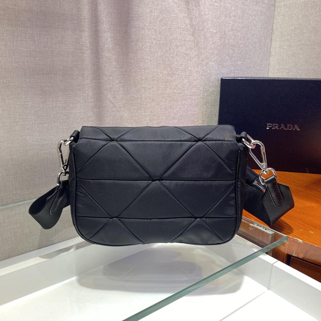 Prada System Nappa Leather Patchwork Bag(21-16-7cm) - 