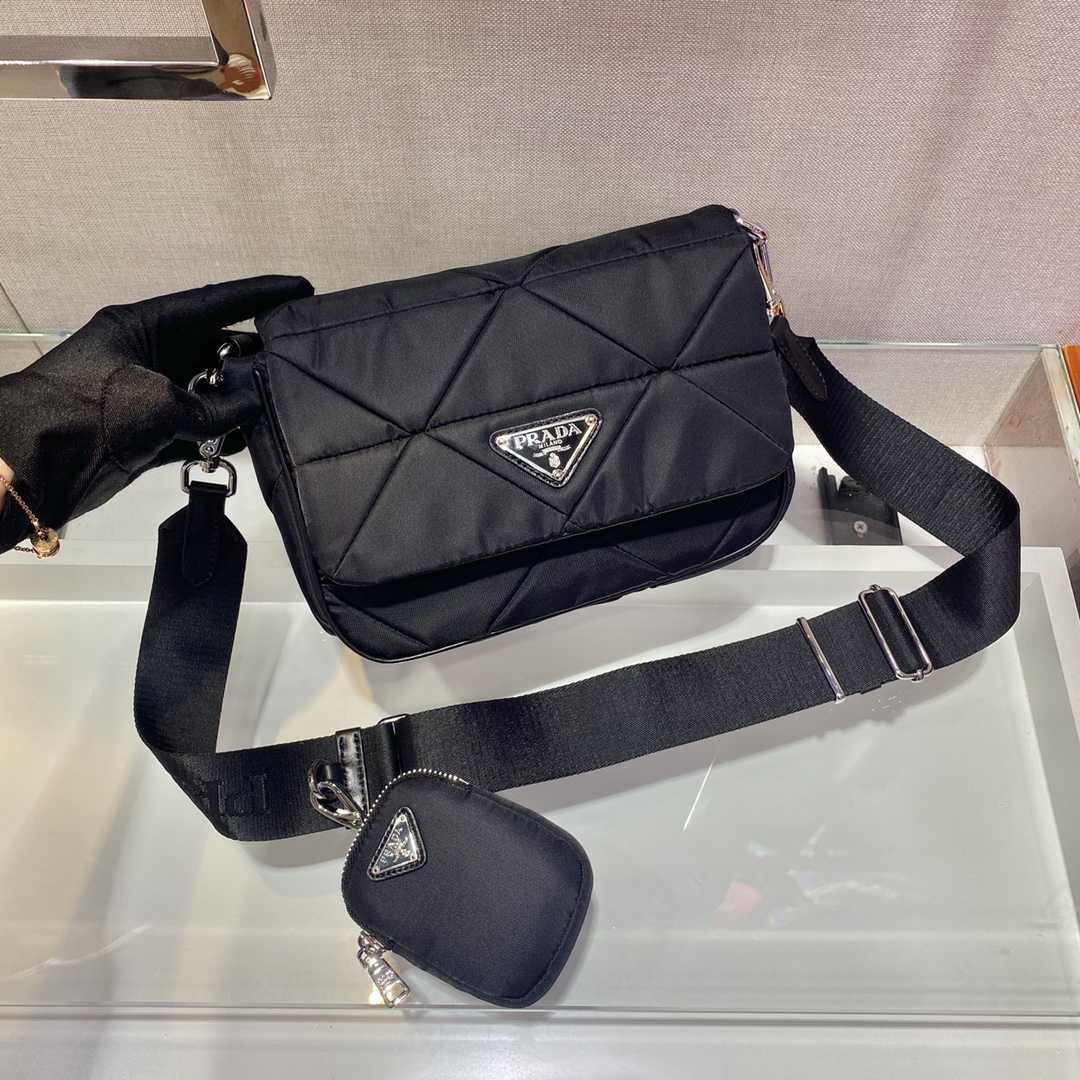 Prada System Nappa Leather Patchwork Bag(21-16-7cm) - 