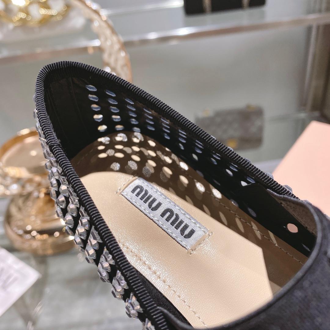 Miu Miu Satin Ballerinas - 