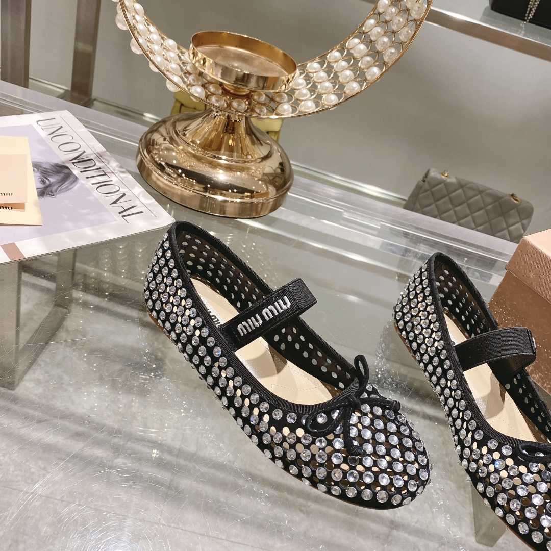 Miu Miu Satin Ballerinas - 