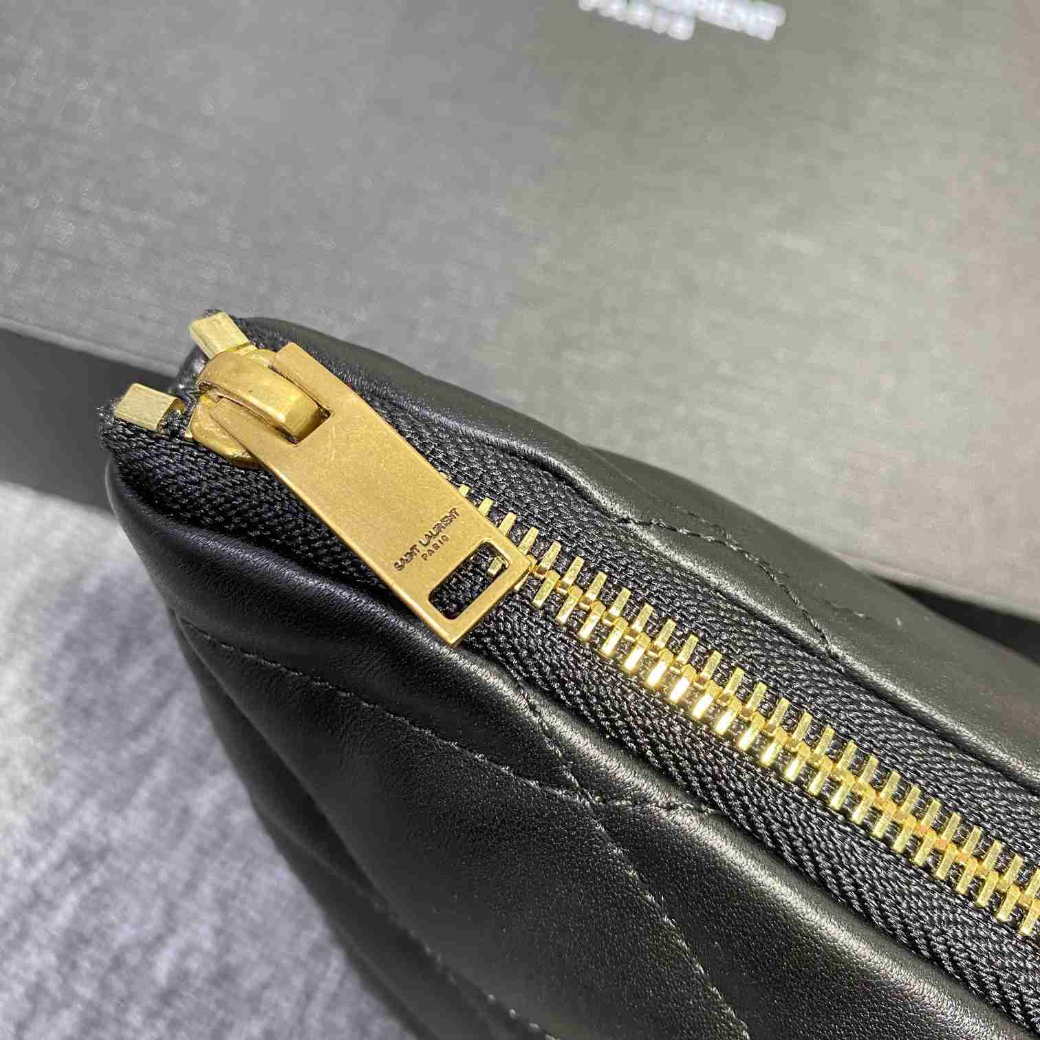 Saint Laurent Sade Pouch In Quilted Lambskin - 