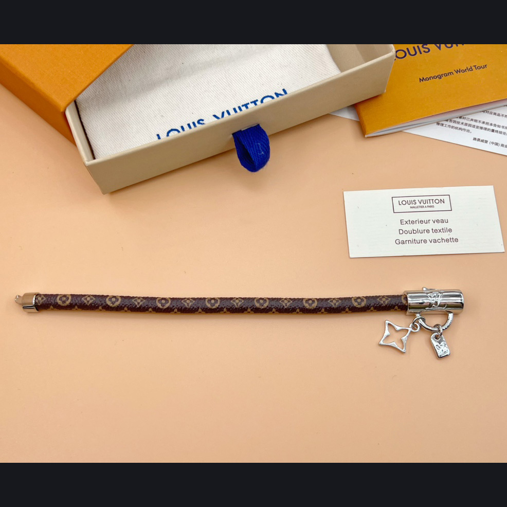 Louis Vuitton LV For You And Me Bracelet - DesignerGu