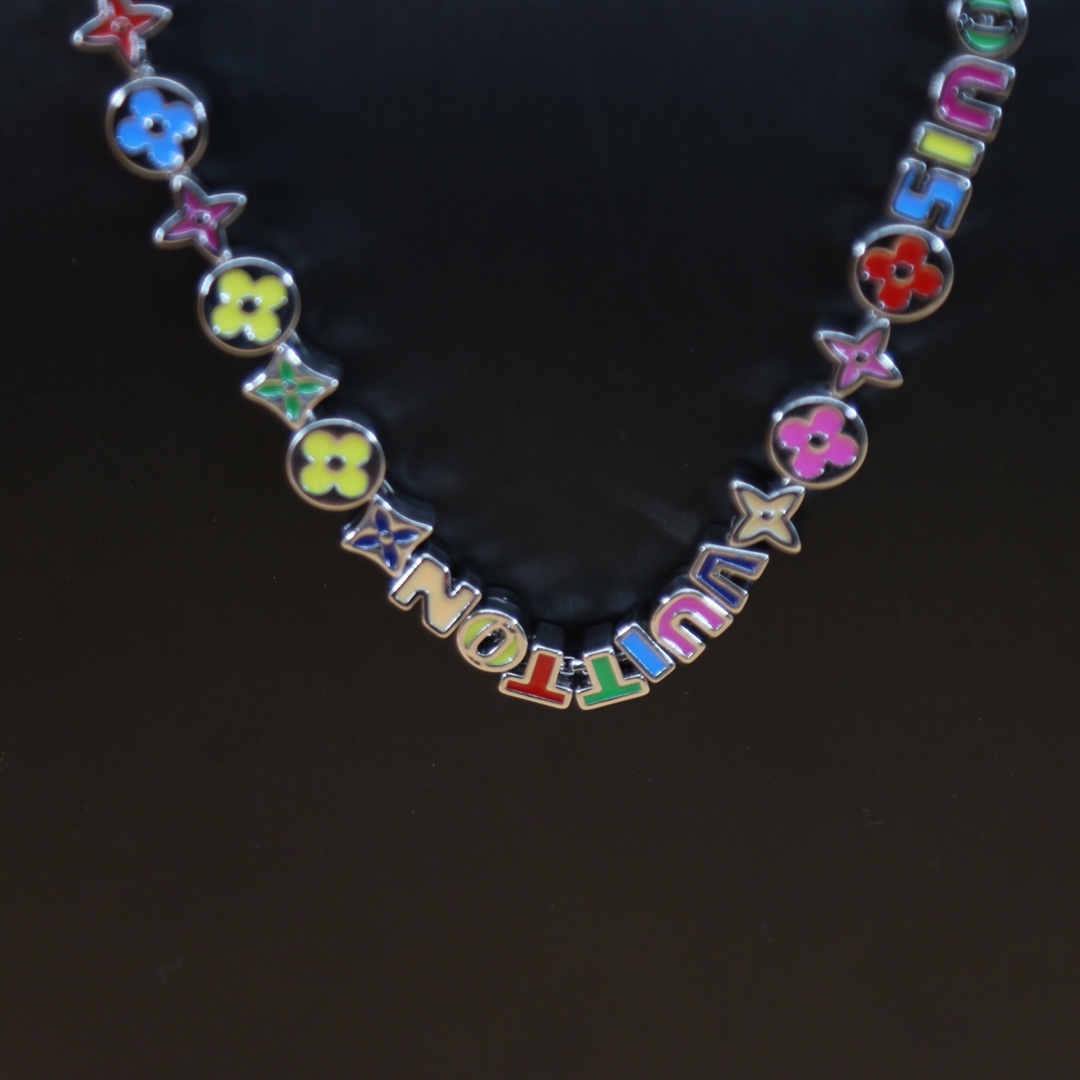 Louis Vuitton Monogram Party Necklace   MP3281 - 