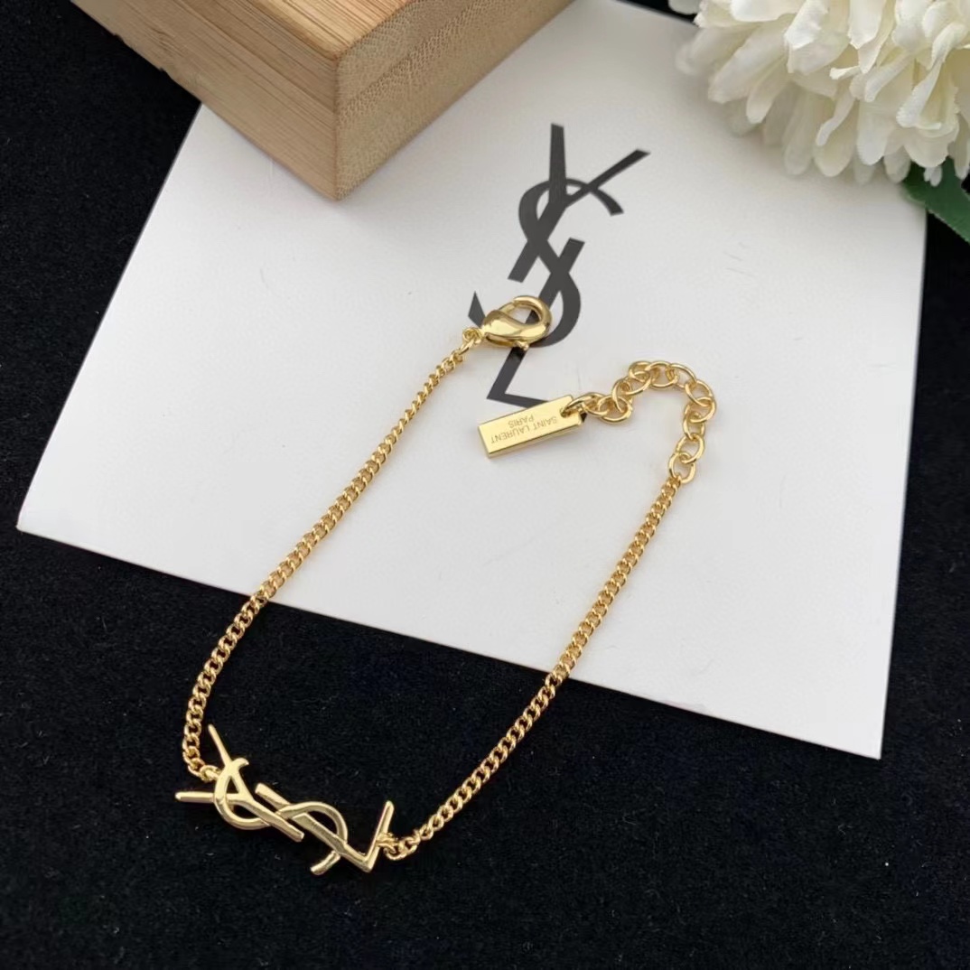 Saint Laurent Opyum Charm Bracelet In Gold Brass - DesignerGu
