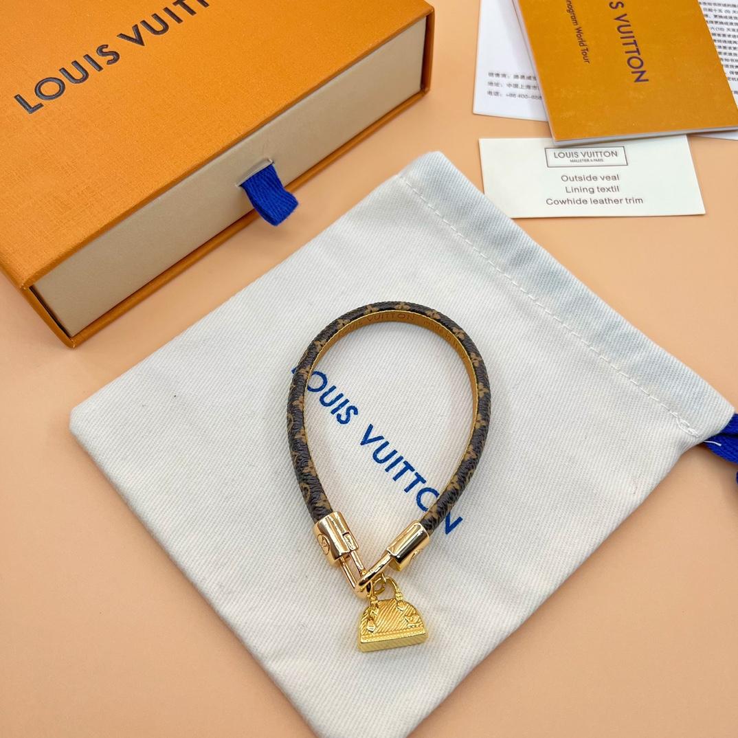 Louis Vuitton LV Cannes Bracelet      - 
