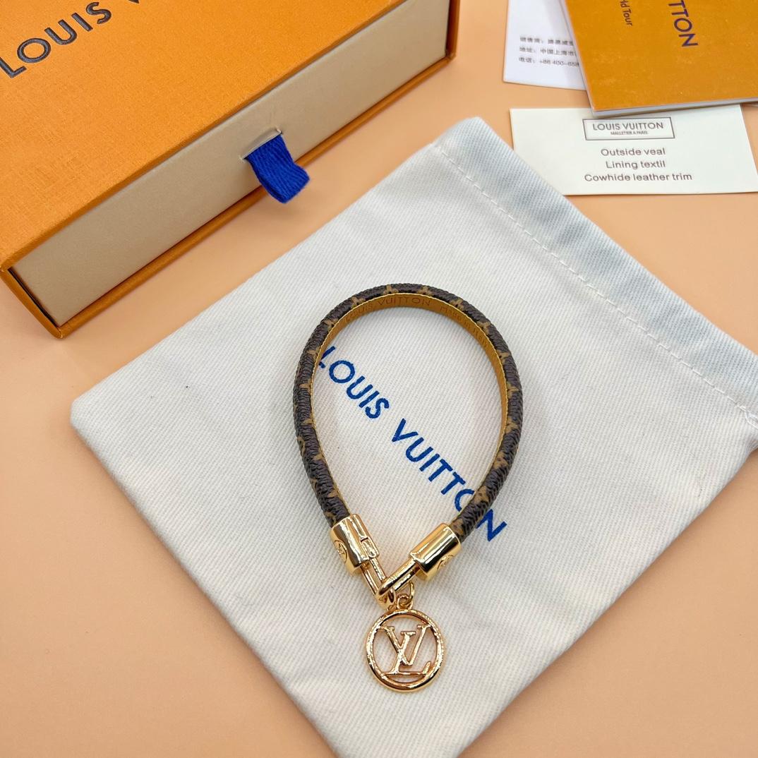 Louis Vuitton LV Cannes Bracelet      - 