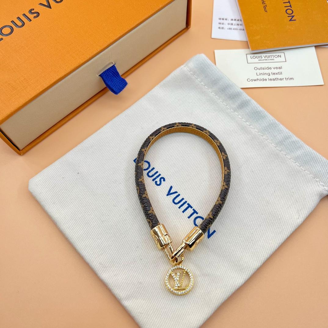 Louis Vuitton LV Cannes Bracelet      - 