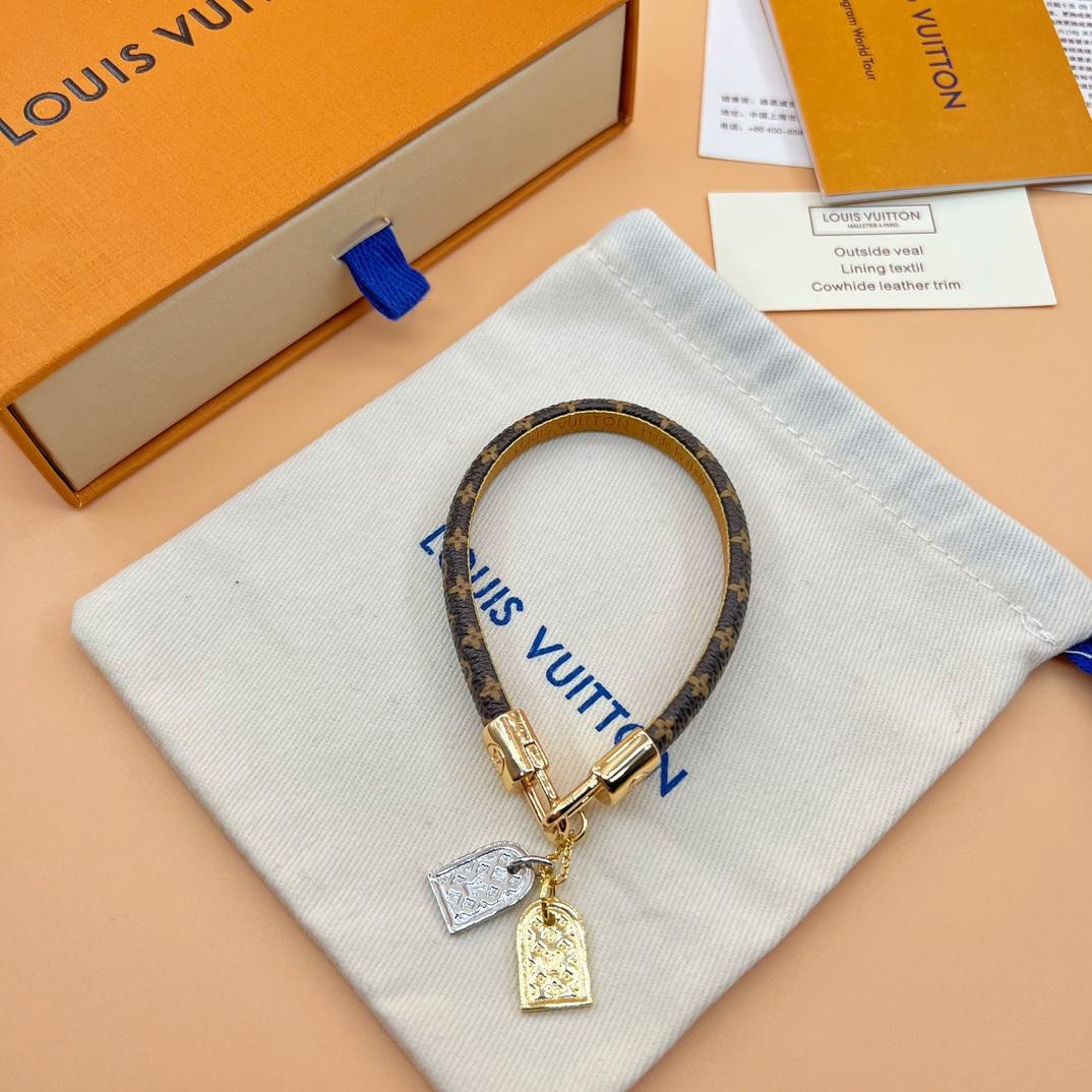 Louis Vuitton LV Cannes Bracelet      - 