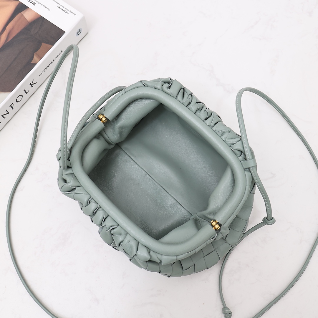 Bottega Veneta Mini Pouch - DesignerGu
