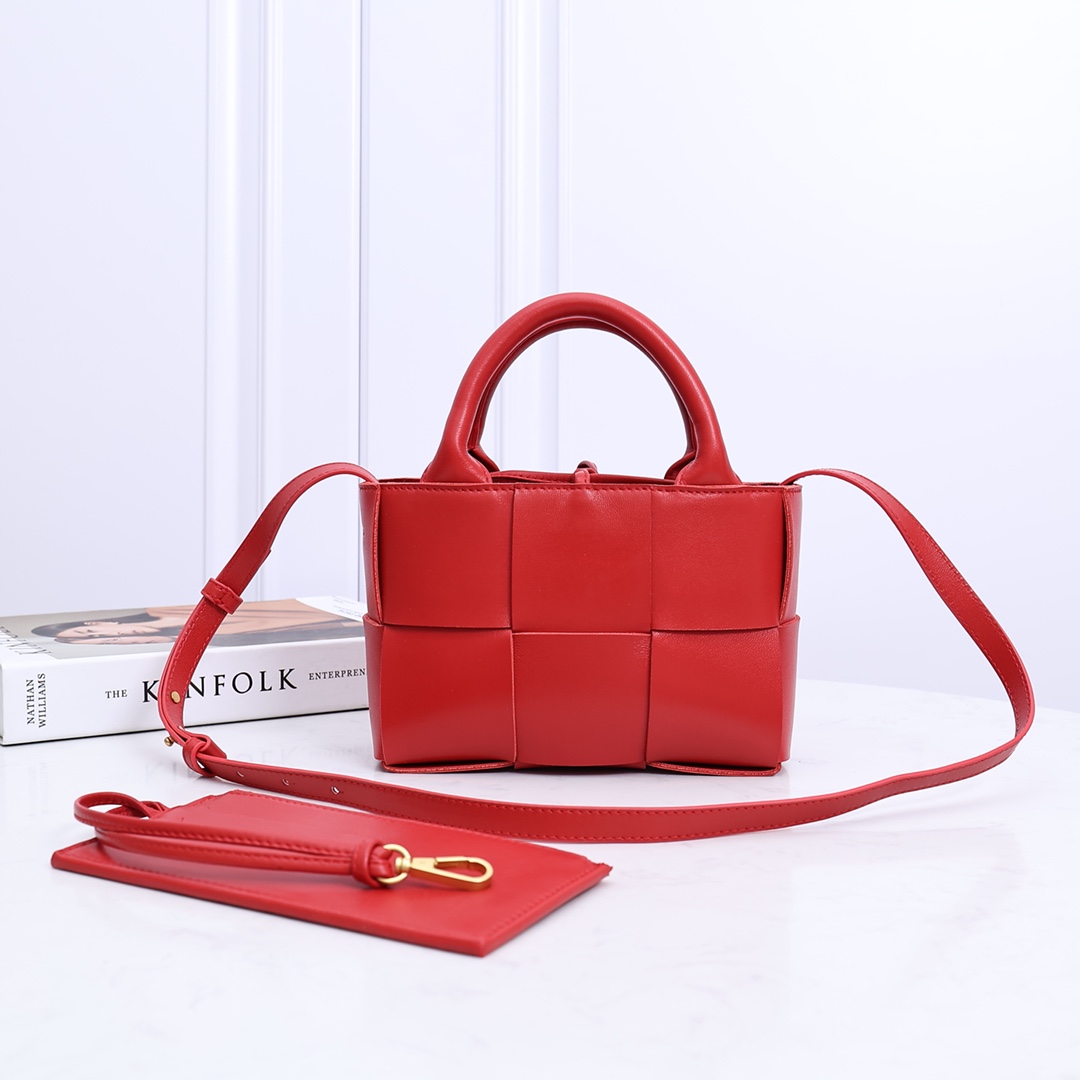 Bottega Veneta Candy Arco Tote Bag - DesignerGu