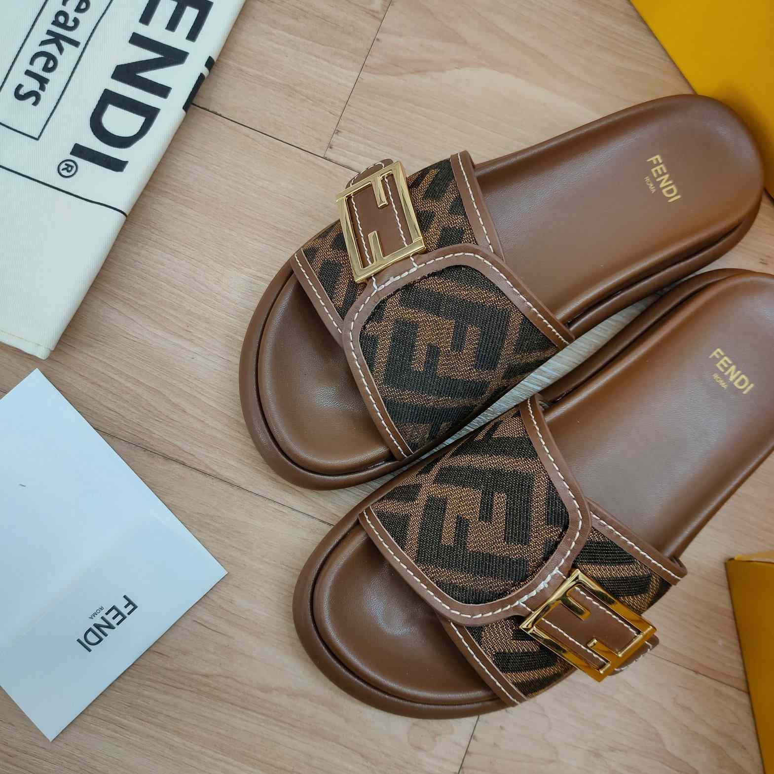 Fendi Feel Brown Fabric Slides - 