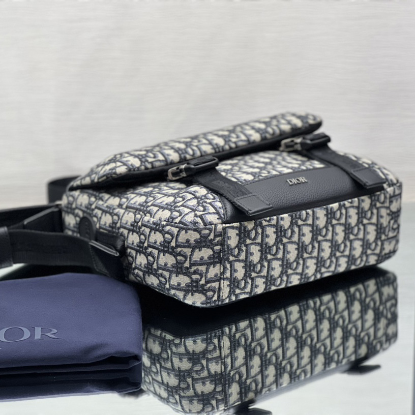 Dior Explorer Messenger Bag - DesignerGu