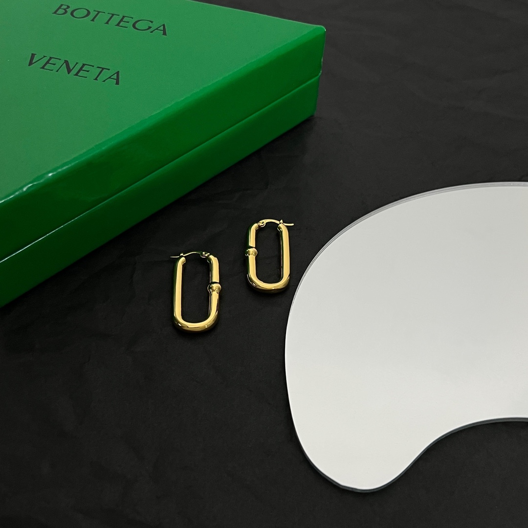 Bottega Veneta Chains Hoop Earrings - DesignerGu