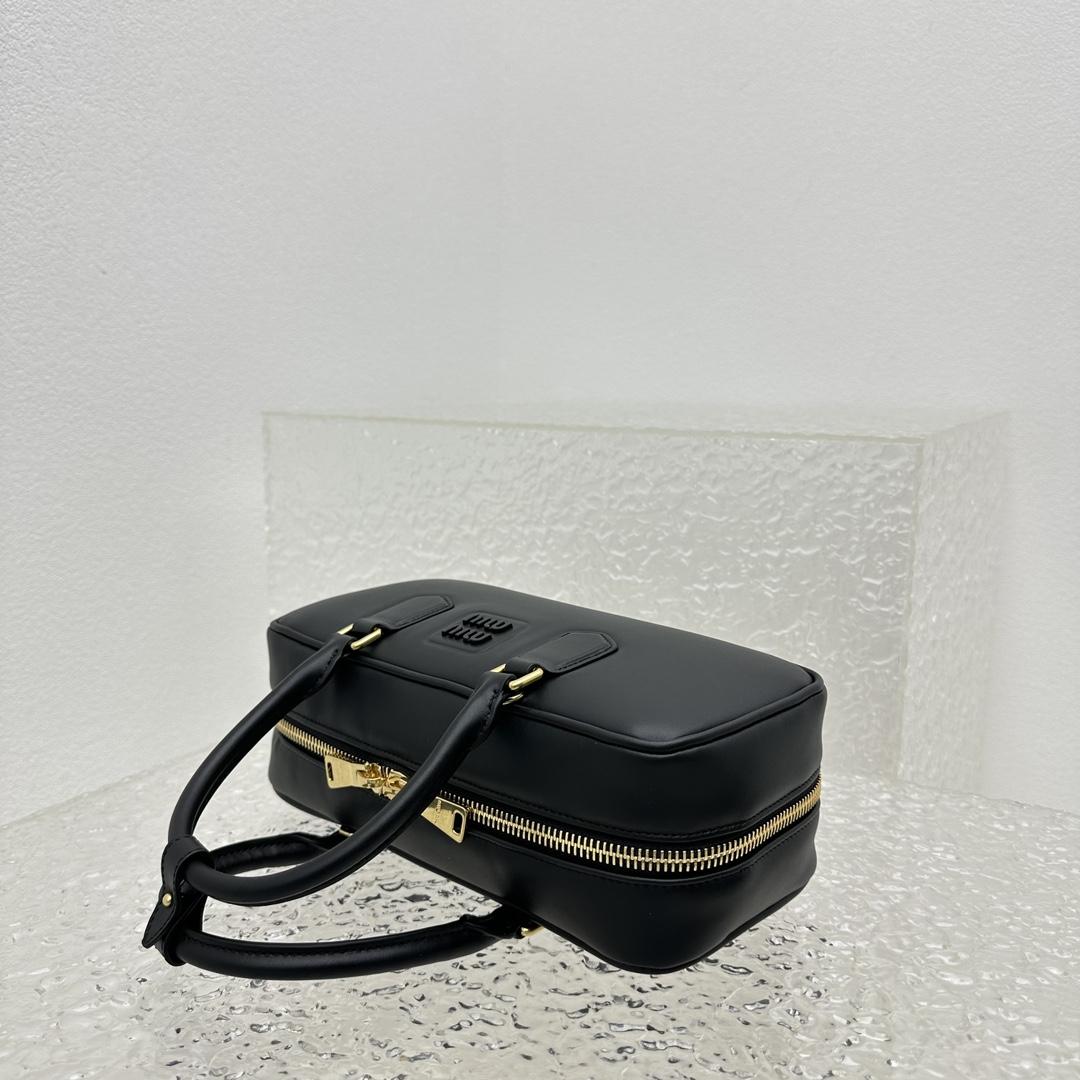 Miu Miu Leather Top-handle Bag - 
