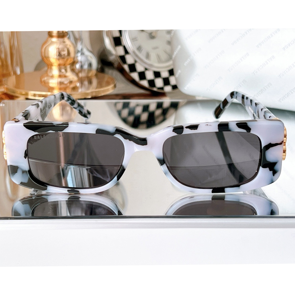 Balenciaga Dynasty Rectangle Sunglasses In White    bb0096 - DesignerGu