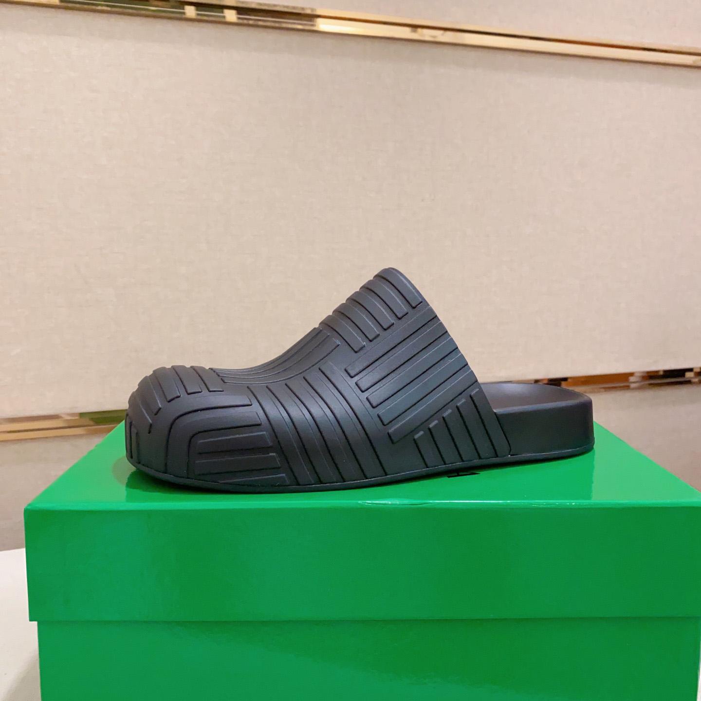 Bottega Veneta Rubber Clogs - DesignerGu