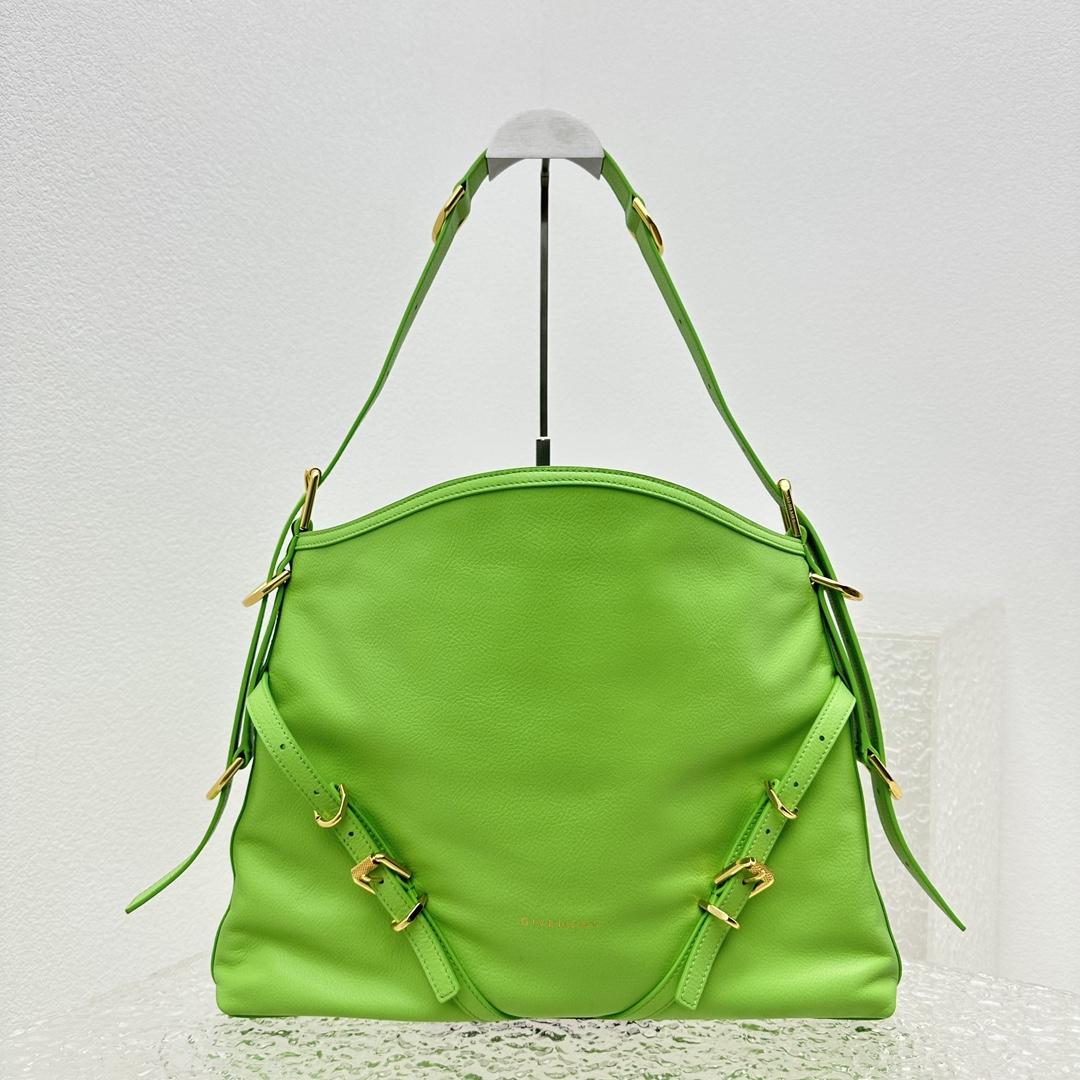 Givenchy Medium Voyou Bag In Leather(32-37-6.5cm) - 
