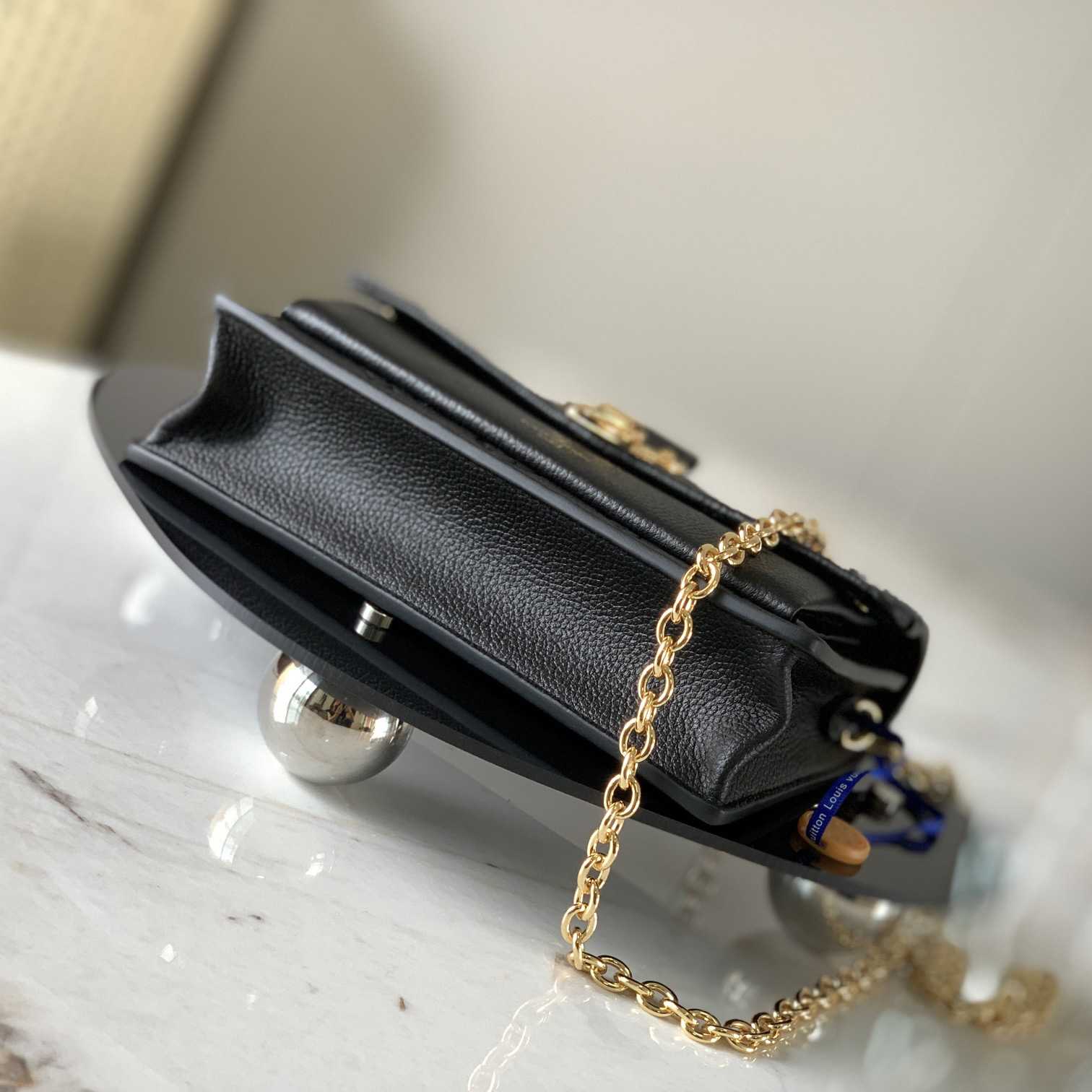 Louis Vuitton Black Monogram Empreinte Leather Vavin Wallet On Chain (19x 12.5 x 4 cm)    M67839 - 