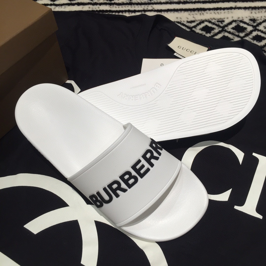 Burberry Women's Kingdom Slide Sandals - DesignerGu