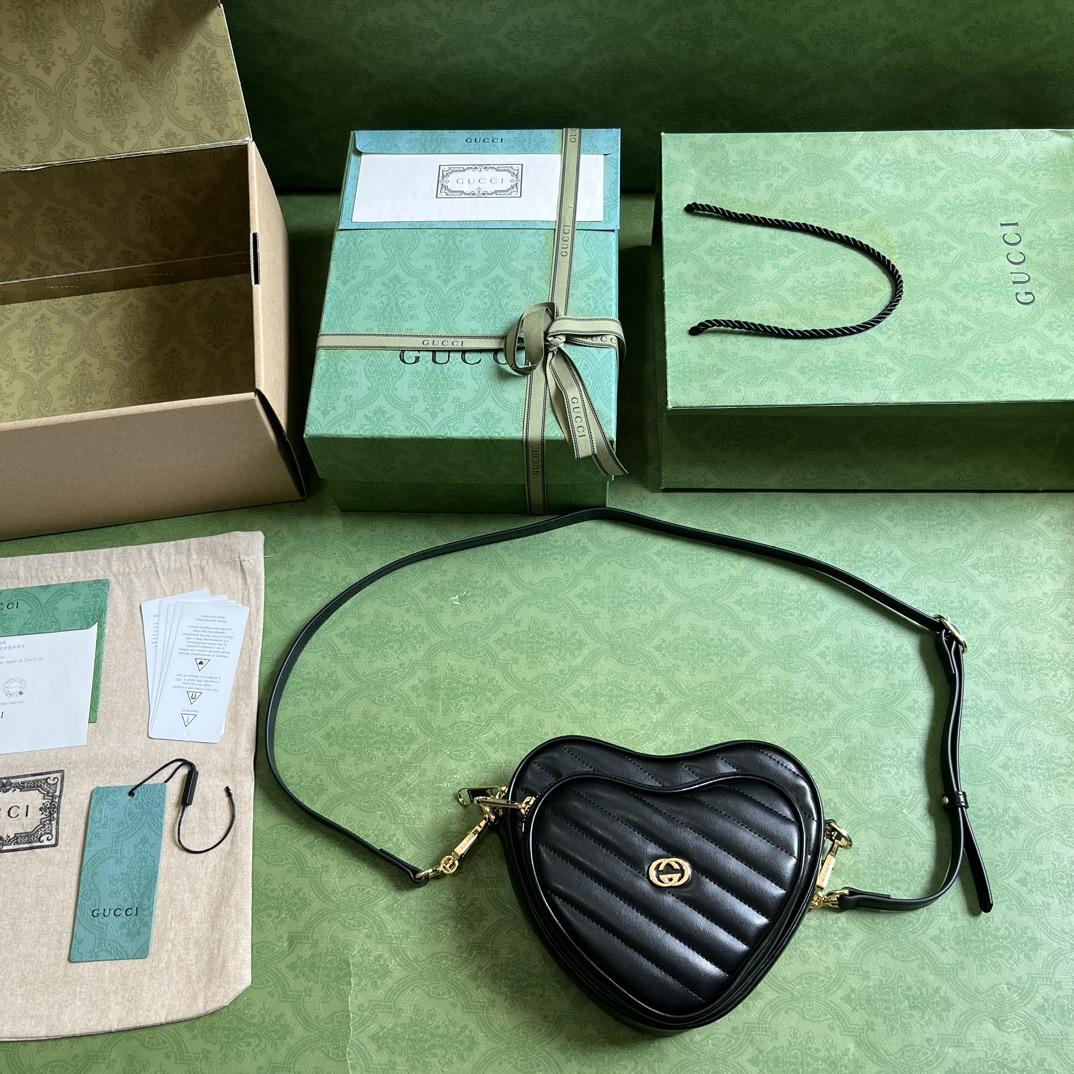 Gucci Interlocking G Mini Heart Shoulder Bag - DesignerGu
