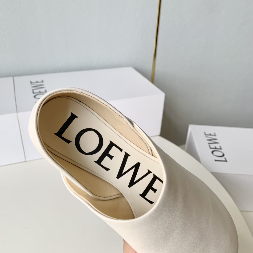 Loewe Toy Slipper In Goatskin - 