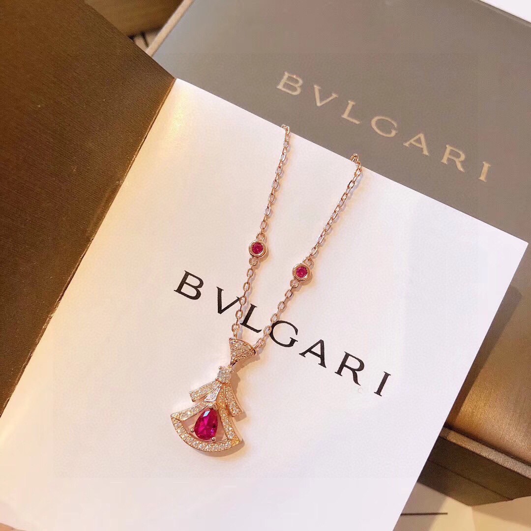 Bvlgari Divas’ Dream Necklace - DesignerGu