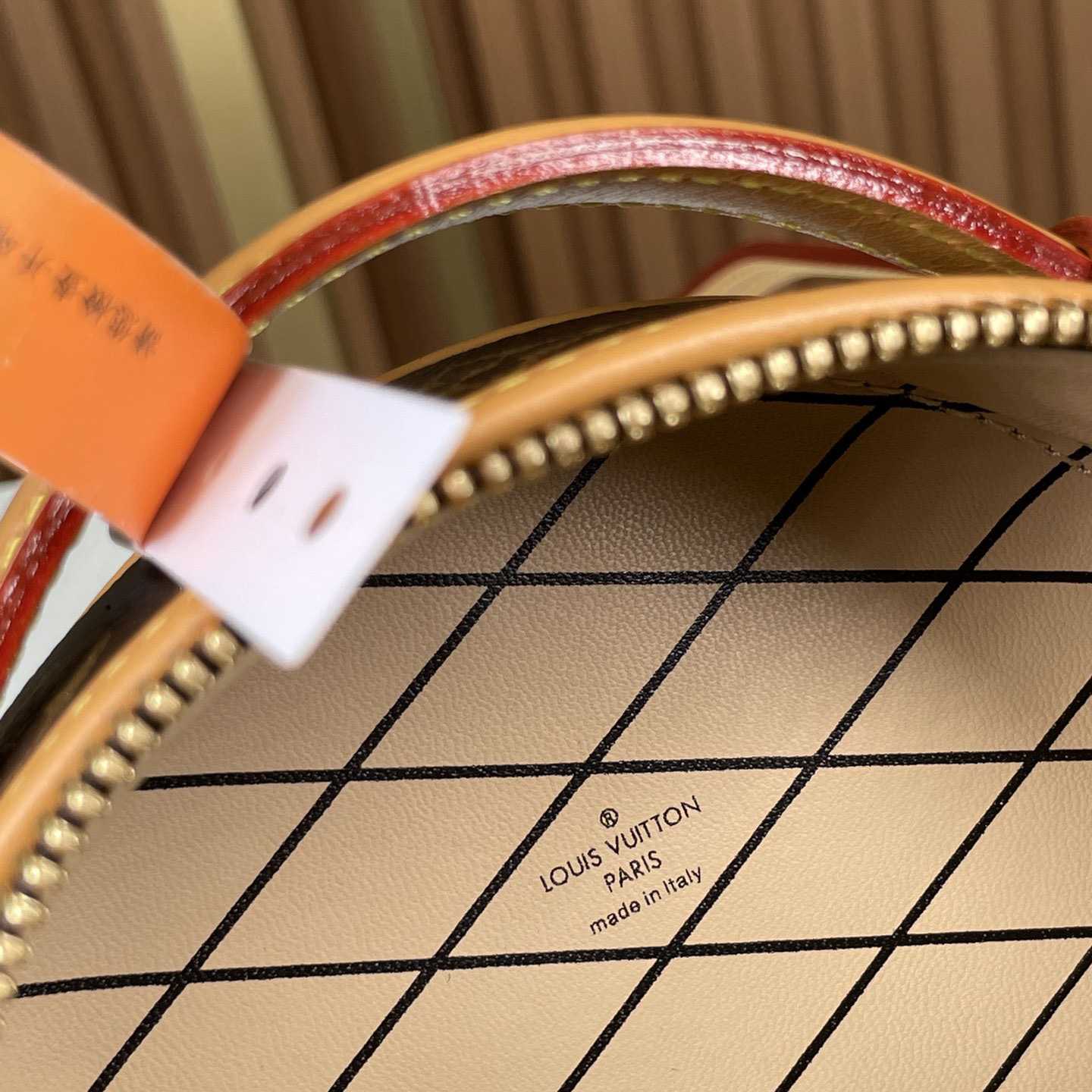 Louis Vuitton Mini Boite Chapeau      M44699 - 