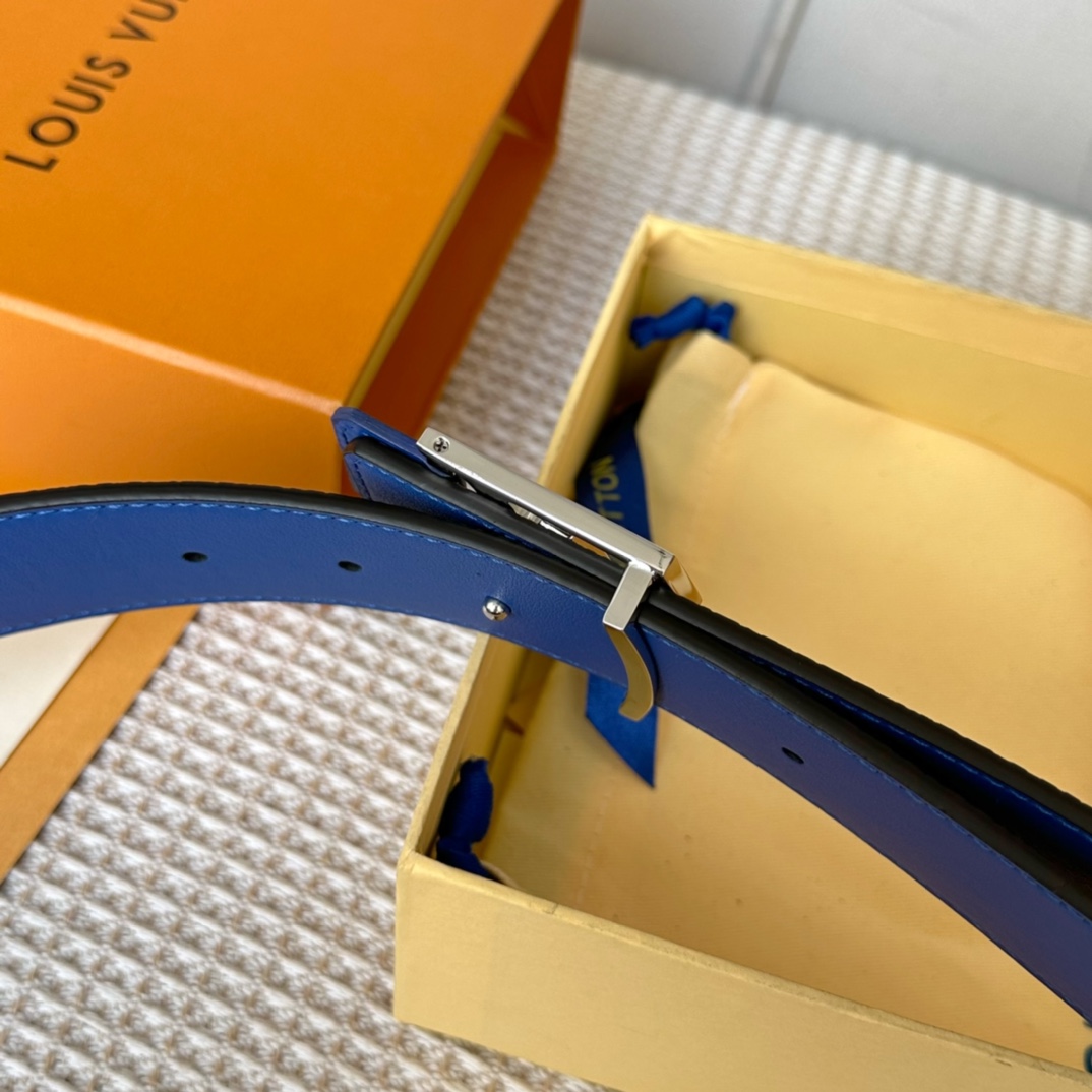 Louis Vuitton LV Tag 40MM Reversible Belt     M0720Q - 