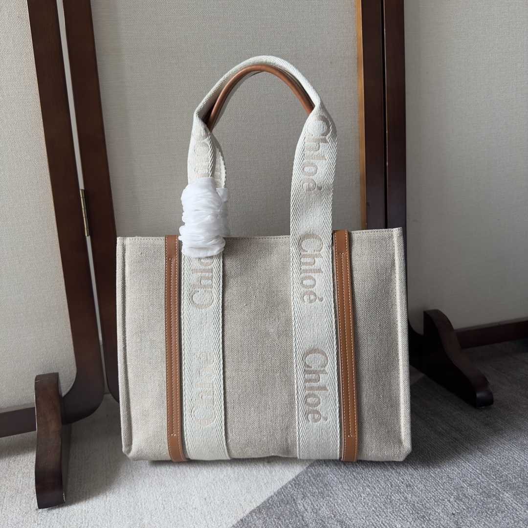 Chloe Small Woody Tote Bag (26.5*20*8cm) - DesignerGu