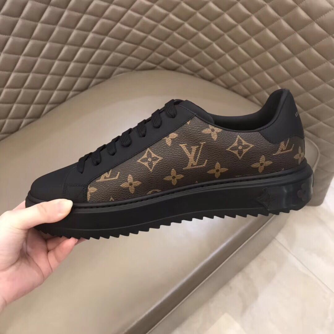 Louis Vuitton Monogram Sneakers - 