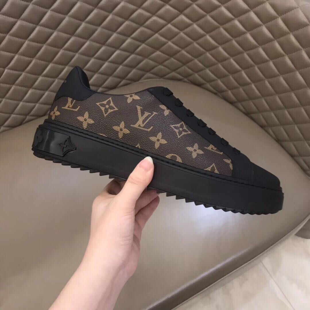 Louis Vuitton Monogram Sneakers - 