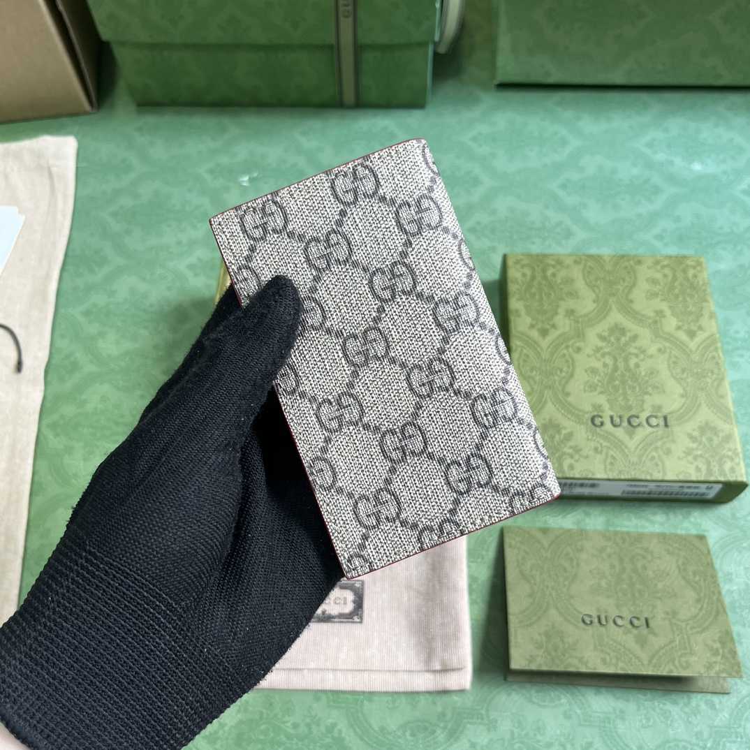 Gucci Long Card Case With GG Detail - 
